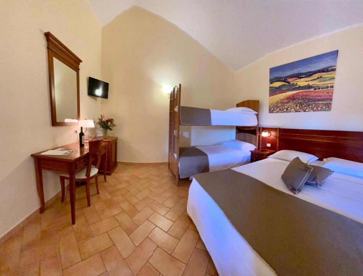 Hotel Ristorante Le Querciolaie Dei Ricci Fonteblanda Luaran gambar