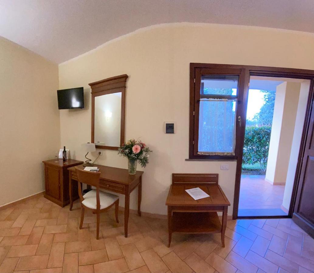 Hotel Ristorante Le Querciolaie Dei Ricci Fonteblanda Luaran gambar