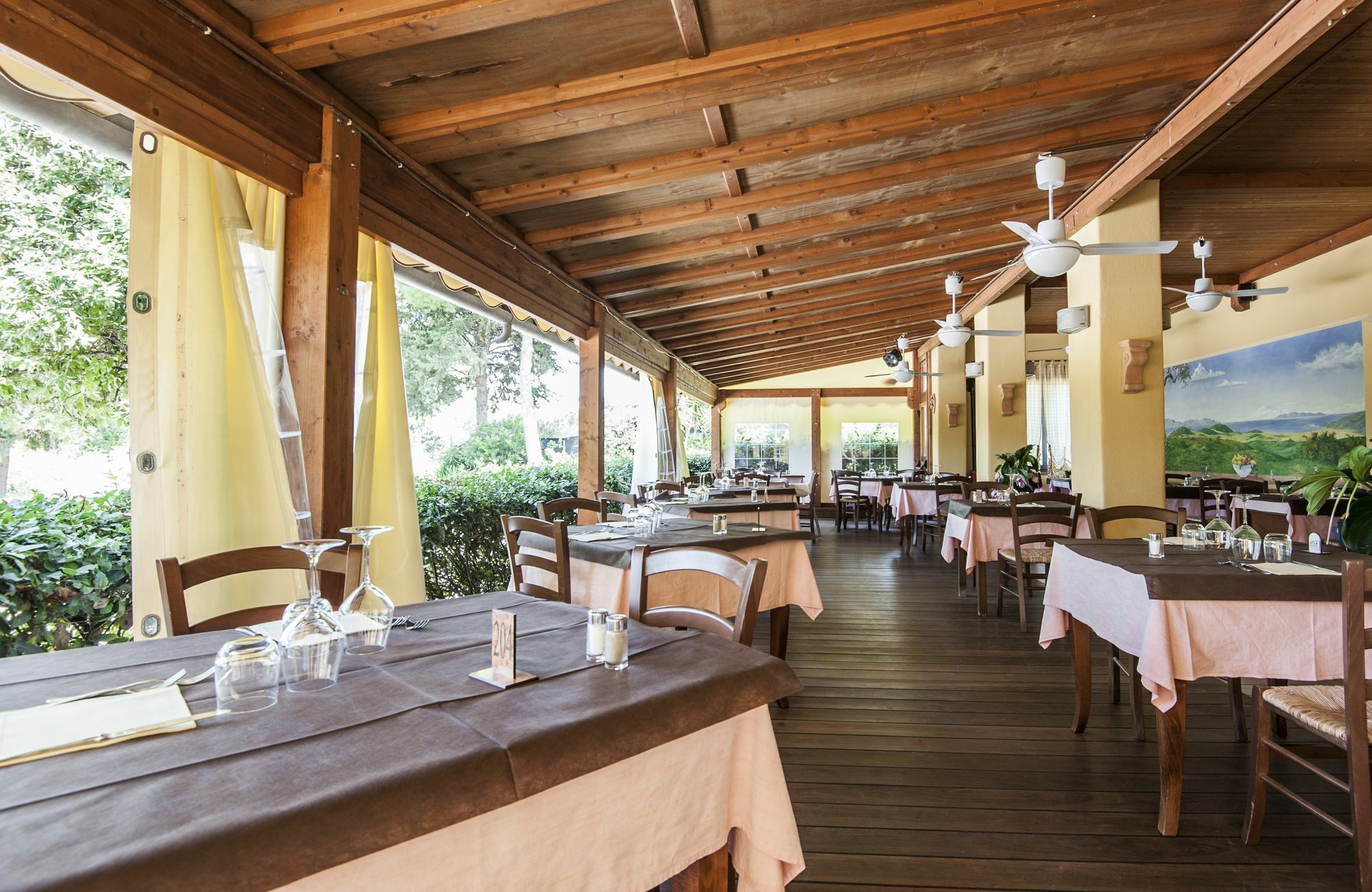 Hotel Ristorante Le Querciolaie Dei Ricci Fonteblanda Luaran gambar