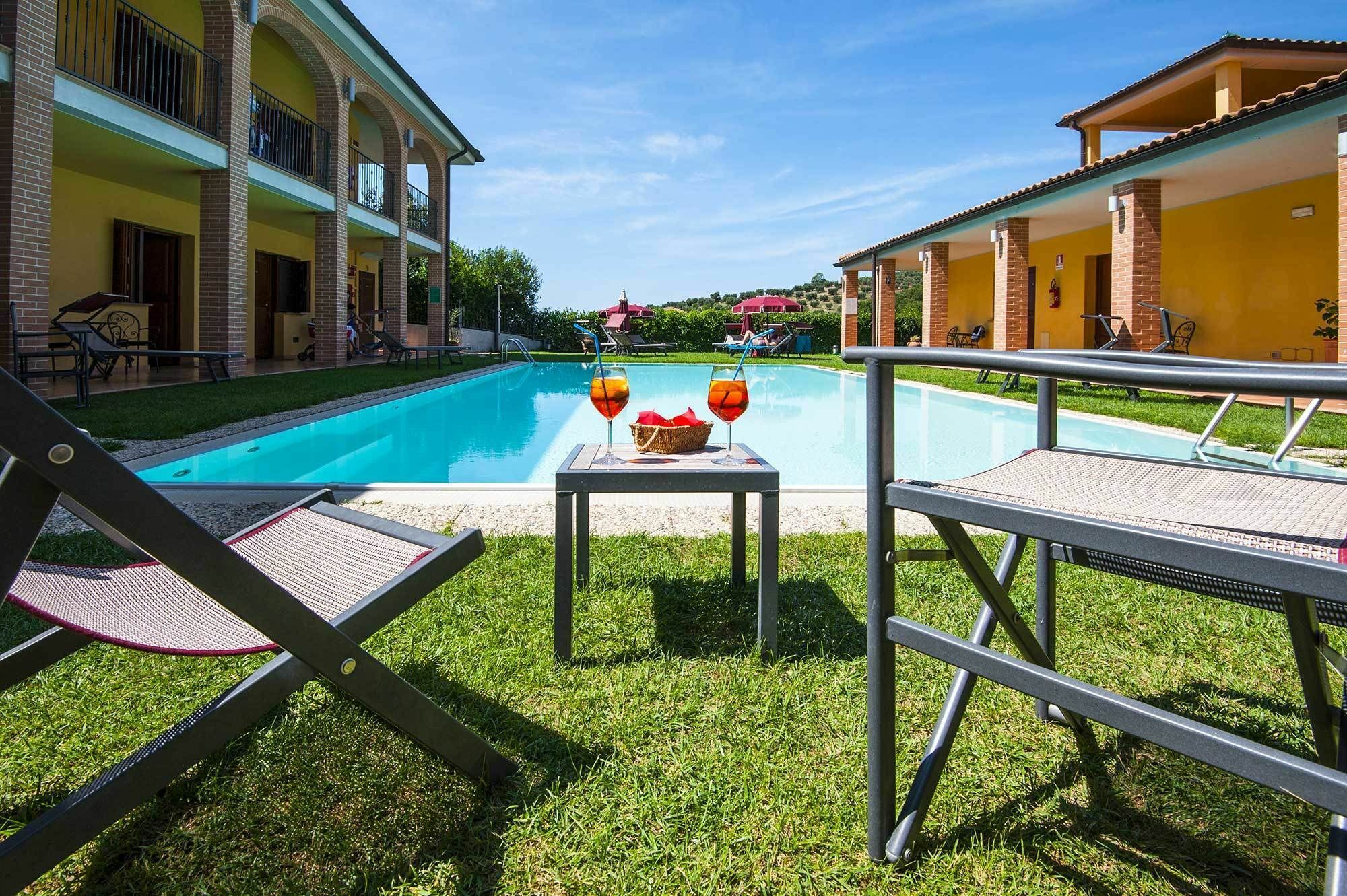 Hotel Ristorante Le Querciolaie Dei Ricci Fonteblanda Luaran gambar